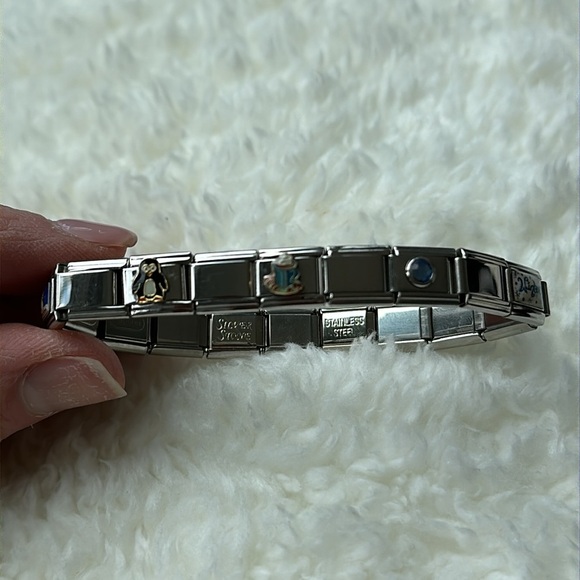 Winter ❄️ Theme Link Bracelet - Picture 4 of 5